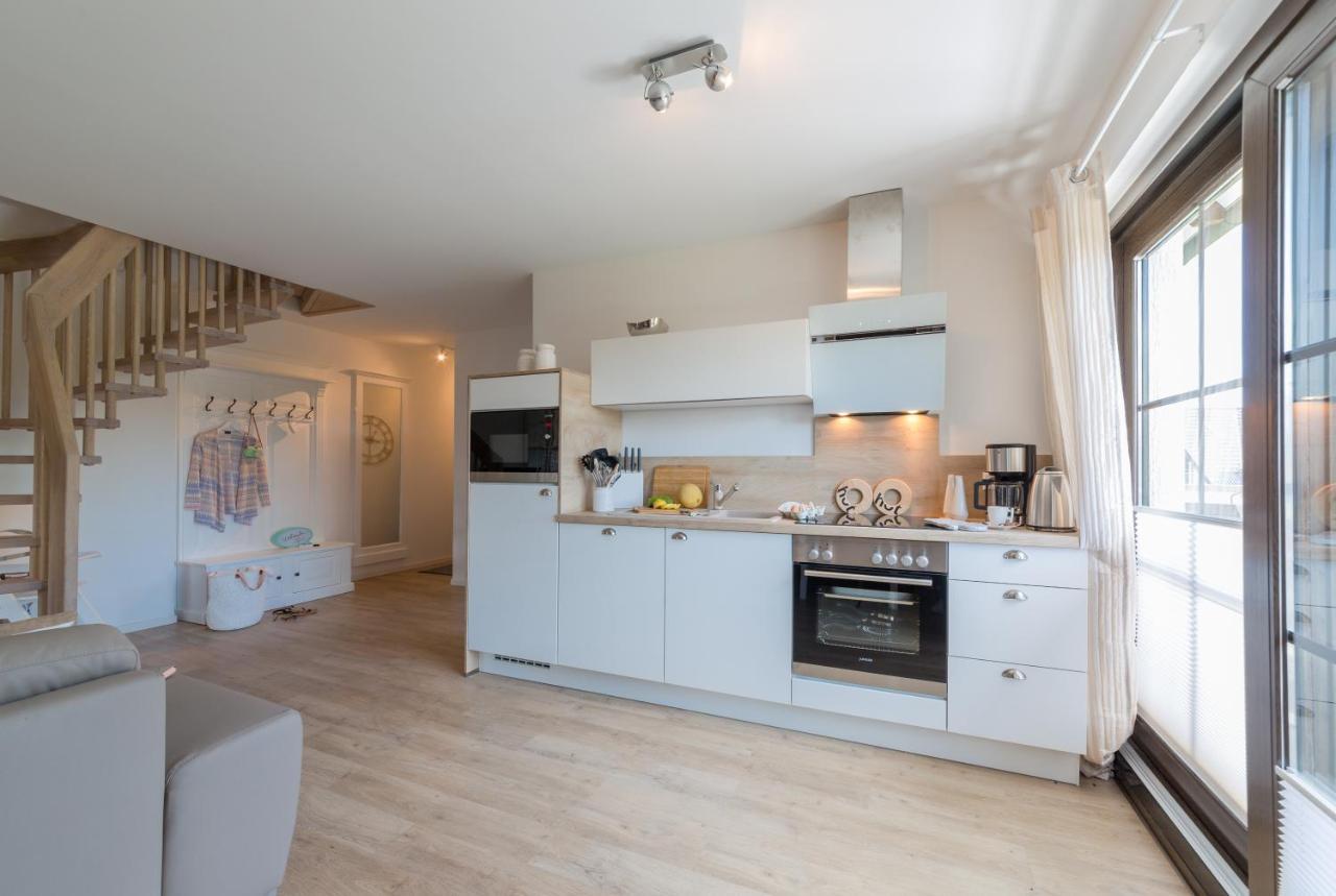 Ferienwohnungen Haus Am Strand Zingst Eksteriør billede