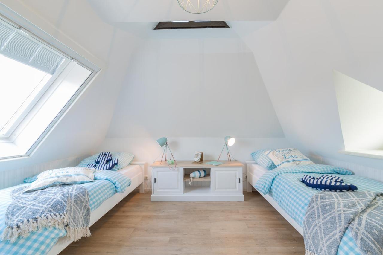 Ferienwohnungen Haus Am Strand Zingst Eksteriør billede